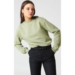 NA-KD Basic Bluza basic - Green. Zielone bluzy damskie marki NA-KD Basic, bez wzorów, z bawełny, bez rękawów, bez kaptura. Za 100,95 zł.
