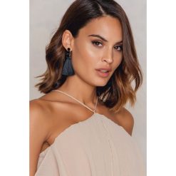 Kolczyki damskie: NA-KD Accessories Wysadzane diamentami kolczyki z chwostem – Black,Gold