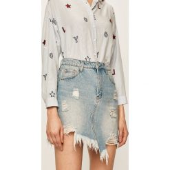 Answear - Spódnica jeansowa. Niebieskie spódniczki damskie ANSWEAR, na co dzień, s, bez wzorów, z bawełny, casualowe, z podwyższonym stanem, mini, proste. W wyprzedaży za 89,90 zł.