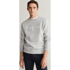 Mango Man - Bluza Inspire. Szare bluzy męskie s, z aplikacjami, z bawełny, z okrągłym kołnierzem. Za 139,90 zł.