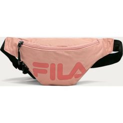 Fila - Nerka. Różowe nerki damskie Fila, w paski, z poliesteru, z nadrukiem, bez dodatków. Za 89,90 zł.