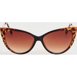 Okulary przeciwsłoneczne cat eye - Wielobarwny. Okulary przeciwsłoneczne damskie Mohito. Za 49,99 zł.