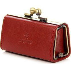 Skórzany kuferek KRENIG Classic 12017 czerwony - Czerwony. Czerwone portfele damskie Krenig, bez wzorów. Za 63,99 zł.
