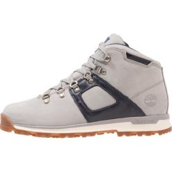 Buty zimowe męskie: Timberland SCRAMBLE MID WP Botki sznurowane pigeon waterbuck