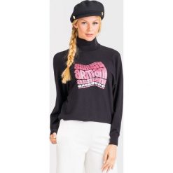 GOLF Armani Exchange. Czarne swetry damskie Armani Exchange, s, z aplikacjami, z bawełny, bez rękawów, bez kaptura. Za 305,40 zł.