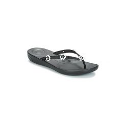 Japonki FitFlop IQUSHION ERGONOMIC FLIP FLOP. Czarne klapki damskie marki FitFlop, bez wzorów, bez obcasa. Za 189,14 zł.