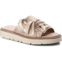 Klapki MARCO TOZZI - 2-27205-20 Rose Metallic 952. Różowe klapki damskie Marco Tozzi, z aplikacjami, ze skóry, bez obcasa. W wyprzedaży za 139,00 zł.
