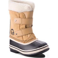 Śniegowce SOREL - Childrens 1964 Pac Strap NC1876 Curry/Curry 373. Pomarańczowe śniegowce chłopięce marki Sorel, bez zapięcia. W wyprzedaży za 229,00 zł.