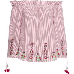 Bluzka "carmen" bonprix czerwono-biały w paski. Czerwone koszulki damskie bonprix, w paski, bez kołnierzyka, bez rękawów. Za 119,99 zł.