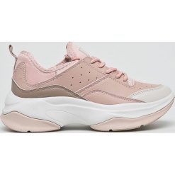 Answear - Buty Kylie Crazy. Buty sportowe damskie ANSWEAR, bez wzorów, ze skóry, sportowe. W wyprzedaży za 99,90 zł.