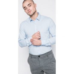 Only - Koszula. Niebieskie koszule męskie marki ONLY, xxl, z elastanu, klasyczne, z klasycznym kołnierzykiem, z długim rękawem. W wyprzedaży za 79,90 zł.