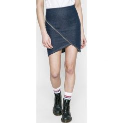 Miss Sixty - Spódnica Dasan. Niebieskie spódniczki marki Miss Sixty, s, z elastanu, z podwyższonym stanem, mini. W wyprzedaży za 199,90 zł.