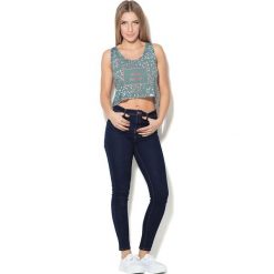 Colour Pleasure Koszulka damska CP-035 252 zielona r. XL-XXL. Zielone bralety marki Colour pleasure, xl. Za 64,14 zł.