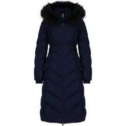 Płaszcz zimowy Guess W94L83 W94G0. Niebieskie płaszcze damskie Guess, na zimę, s, z aplikacjami, z poliesteru. W wyprzedaży za 639,00 zł.