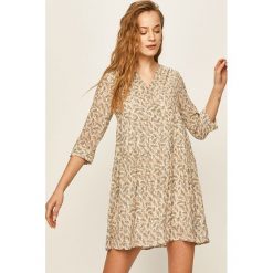 Answear - Sukienka. Białe sukienki damskie ANSWEAR, na co dzień, s, w kwiaty, z poliesteru, casualowe, bez kołnierzyka, bez rękawów, mini, rozkloszowane. Za 169,90 zł.