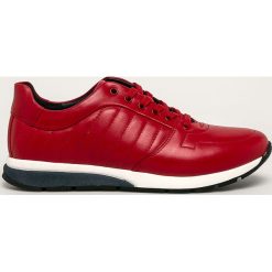Wojas - Buty skórzane. Czerwone sneakersy męskie Wojas, z okrągłym noskiem, na sznurówki. W wyprzedaży za 299,90 zł.