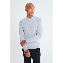 Sweter w kolorze szarym. Szare swetry męskie xl. W wyprzedaży za 109,95 zł.