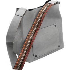 Torebka damska worek shopper Monnari 4120 szara - szary. Szare torby damskie na zakupy Monnari, bez wzorów, ze skóry ekologicznej, bez dodatków. Za 149,00 zł.