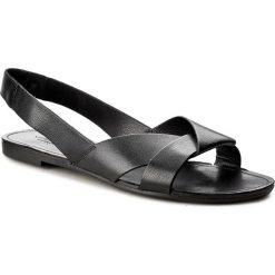 Sandały VAGABOND - Tia 4331-201-20 Black. Czarne klapki damskie Vagabond, ze skóry. Za 319,00 zł.