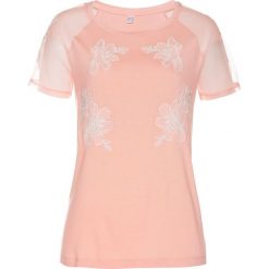 Shirt z kwiatową aplikacją bonprix brzoskwiniowy. Pomarańczowe koszulki damskie marki bonprix, z aplikacjami, bez kołnierzyka, bez rękawów. Za 99,99 zł.