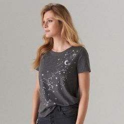 Koszulka z cekinową aplikacją - Szary. Szare koszulki damskie Mohito, s, z aplikacjami, bez kołnierzyka, bez rękawów. Za 39,99 zł.