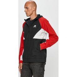 New Balance - Kurtka. Czerwone płaszcze męskie New Balance, s, bez wzorów, z poliesteru, krótkie, z kapturem. Za 399,90 zł.