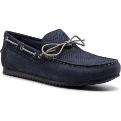 Mokasyny GEOX - U Shark A U82Q5A 00022 C4002 Navy. Niebieskie mokasyny męskie Geox, na co dzień, bez wzorów, z zamszu, bez zapięcia. W wyprzedaży za 259,00 zł.