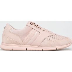 Tommy Hilfiger - Buty. Różowe buty sportowe damskie TOMMY HILFIGER, bez wzorów, ze skóry, sportowe. Za 399,90 zł.