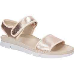 Sandały clarks tri nova 26117670. Różowe sandały damskie Clarks, bez wzorów, ze skóry, klasyczne, bez obcasa, bez zapięcia. Za 419,99 zł.