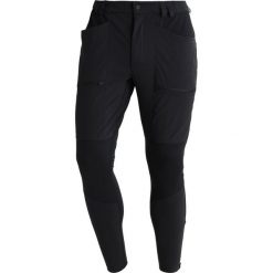 Peak Performance TRACK Spodnie materiałowe black. Czarne spodnie męskie marki Peak Performance, m, bez wzorów, z elastanu, sportowe, długie. W wyprzedaży za 399,50 zł.
