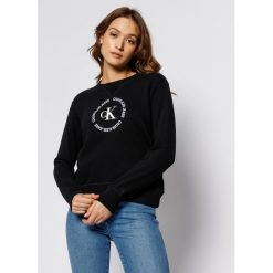 Bluza Calvin Klein Jeans Relaxed Logo J20J213684. Czarne bluzy damskie Calvin Klein Jeans, m, bez wzorów, z bawełny, bez rękawów, bez kaptura. W wyprzedaży za 319,00 zł.