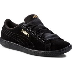 Sneakersy PUMA - Vikky Ribbon S 366416 01 Puma Black. Czarne półbuty damskie Puma, bez wzorów, ze skóry, bez obcasa, na płaskiej podeszwie, bez zapięcia. W wyprzedaży za 189,99 zł.