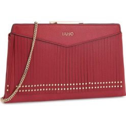 Torebka LIU JO - S Pochette Brera N68191 E0031 Red 91656. Czerwone torebki klasyczne damskie marki Liu Jo, bez wzorów, ze skóry ekologicznej, klasyczne, bez dodatków. W wyprzedaży za 309,00 zł.