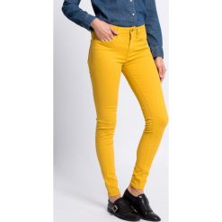 Tommy Hilfiger - Jeansy Como Rw Clr. Brązowe jeansy damskie marki TOMMY HILFIGER. W wyprzedaży za 239,90 zł.