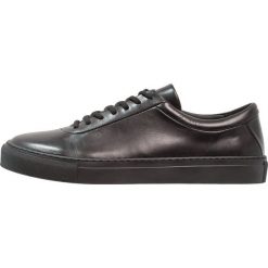 Trampki męskie: Royal RepubliQ SPARTACUS OXFORD SHOE Tenisówki i Trampki black
