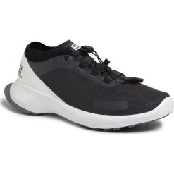 Buty SALOMON - Sense Feel 409140 29 W0 India Ink/White/Flint Stone. Szare buty sportowe męskie Salomon, z tworzywa sztucznego, bez zapięcia, do biegania. W wyprzedaży za 279,00 zł.