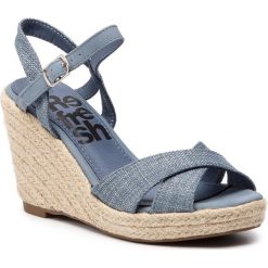Espadryle REFRESH - 69710 Jeans. Niebieskie espadryle damskie Refresh, bez wzorów, z jeansu, bez obcasa, na obcasie. W wyprzedaży za 149,00 zł.