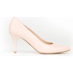 Szpilki na 7 cm obcasie - skóra naturalna - model 972 - kolor różowy. Różowe czółenka damskie Zapato, bez wzorów, ze skóry, bez obcasa, na szpilce. Za 319,00 zł.
