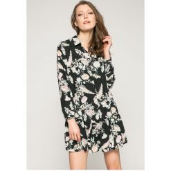 Answear - Sukienka Wild Nature. Szare sukienki mini marki ANSWEAR, l, z poliesteru, z długim rękawem, długie. W wyprzedaży za 99,90 zł.