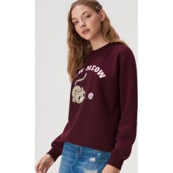 Bluza ze zwierzakiem - Bordowy. Czerwone bluzy damskie Sinsay, s, bez wzorów, bez rękawów, bez kaptura. Za 39,99 zł.