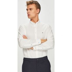 Tommy Hilfiger - Koszula. Niebieskie koszule męskie TOMMY HILFIGER, m, bez wzorów, z bawełny, button down, z długim rękawem. W wyprzedaży za 279,90 zł.