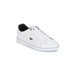 Buty Lacoste CARNABY EVO 317 10 SPM. Białe trampki męskie marki Lacoste, bez wzorów, bez zapięcia. Za 367,20 zł.