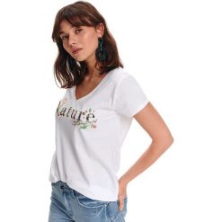 T-shirt damski z napisem. Białe t-shirty damskie Top Secret, z napisami, z bawełny, wakacyjne, z dekoltem w serek. W wyprzedaży za 24,99 zł.