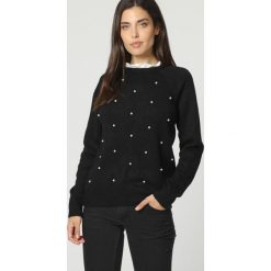 Swetry damskie: Sweter w kolorze czarnym