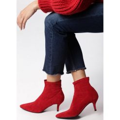 Czerwone Botki Frognal. Czerwone botki damskie Born2be, ze szpiczastym noskiem, za kostkę, na średnim obcasie, na obcasie, bez zapięcia. Za 119,99 zł.