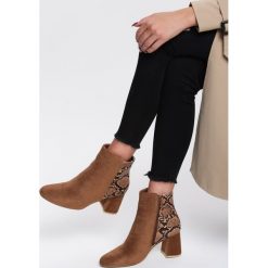 Camelowe Botki Ealing. Brązowe botki damskie Renee, ze skóry, eleganckie, z okrągłym noskiem, na średnim obcasie, na obcasie, bez zapięcia. Za 139,99 zł.