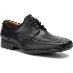 Półbuty CLARKS - Francis Air 203526517 Black Leather. Czarne półbuty męskie Clarks, na co dzień, bez wzorów, ze skóry, klasyczne, bez zapięcia. W wyprzedaży za 199,00 zł.