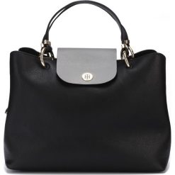 Tommy Hilfiger My Tommy Torebka Czarny. Czarne torebki klasyczne damskie TOMMY HILFIGER, w paski, z materiału, bez dodatków. Za 738,95 zł.