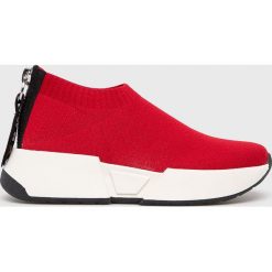 Dkny - Buty. Czerwone buty sportowe damskie DKNY, bez wzorów, z gumy, sportowe. Za 549,90 zł.