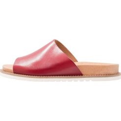 Chodaki damskie: Ten Points SANDRA Klapki red